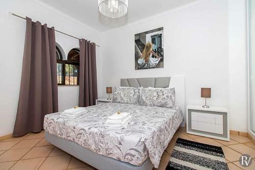 Barranco de Apra Villa Sleeps 6 With Pool Air Con And Wifi
