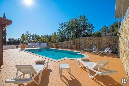 Barranco de Apra Villa Sleeps 6 With Pool Air Con And Wifi
