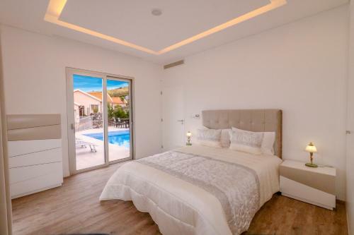 Villa Calhetascape By Ourmadeira
