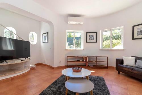 Villa Casa Rainha Near Carvoeiro Pool Bbq