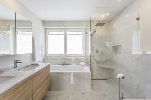 Hamptons Villa By The Getaway Collection