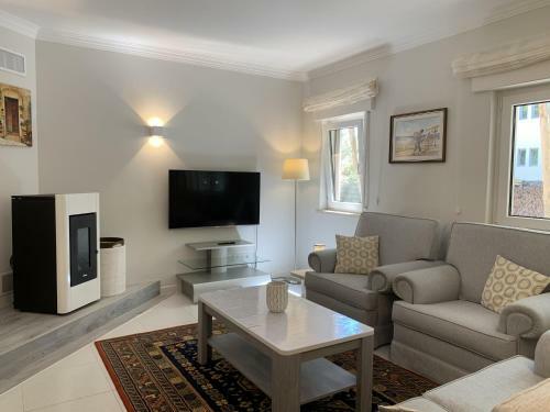 Posh Apartment In Costa Da Guia, Cascais
