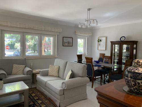 Posh Apartment In Costa Da Guia, Cascais