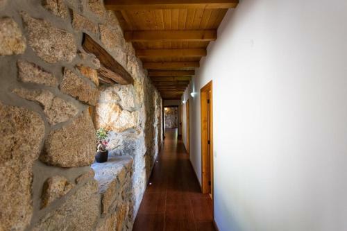 Luxury Spacious Farmhouse With Great Land Viewa