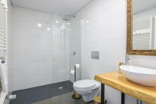Albergue Lapoint Surf Camp Ericeira