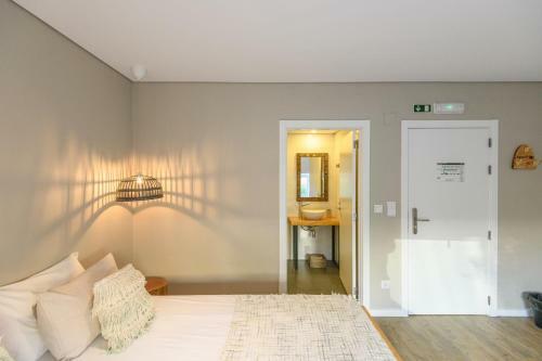 Albergue Lapoint Surf Camp Ericeira