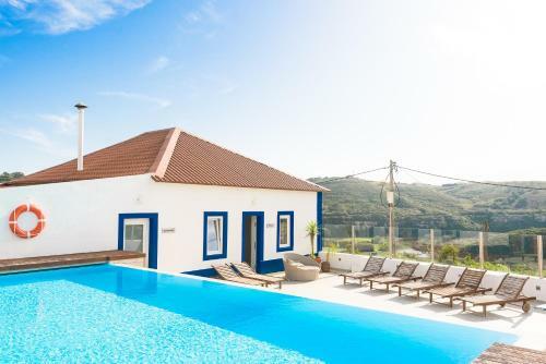 Albergue Lapoint Surf Camp Ericeira