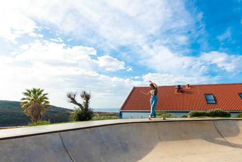 Albergue Lapoint Surf Camp Ericeira