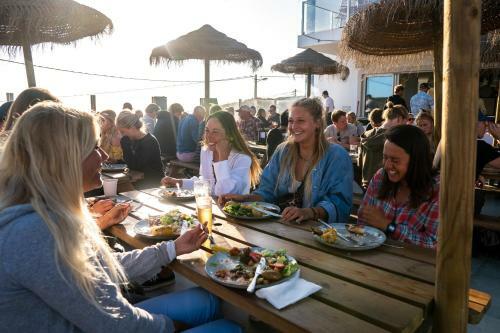 Albergue Lapoint Surf Camp Ericeira