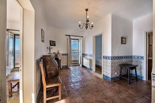 Vale Da Canada Villa Sleeps 19