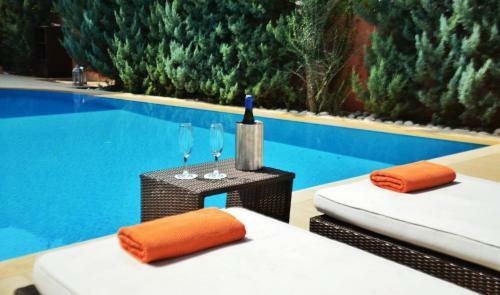Korina Gallery Hotel
