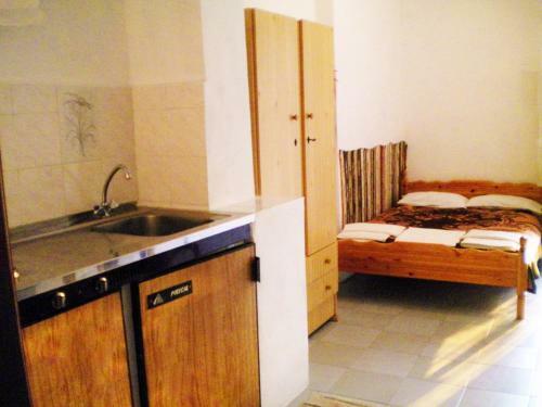 Diamanti Studios & Apartments