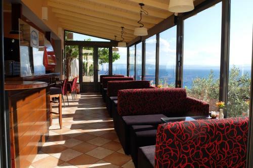Hostal Agrabeli Apartments