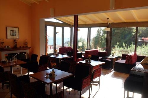Hostal Agrabeli Apartments