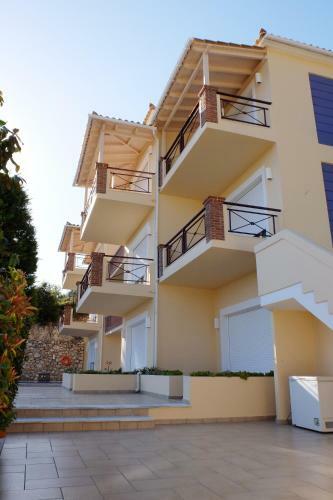 Hostal Agrabeli Apartments
