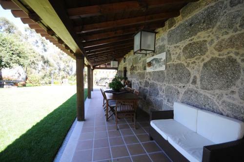 Gondufe Villa Sleeps 12 With Pool And Wifi
