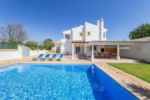 Villa Cordyline