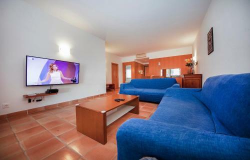 B39 - Marina Hill Apartment