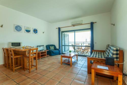 A11 - Marinapark Hill Beach Apartment
