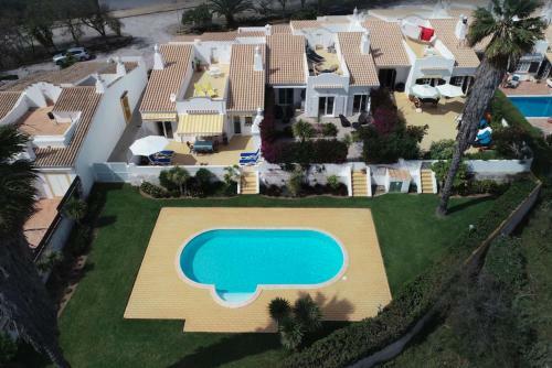 Villa Meia-praia