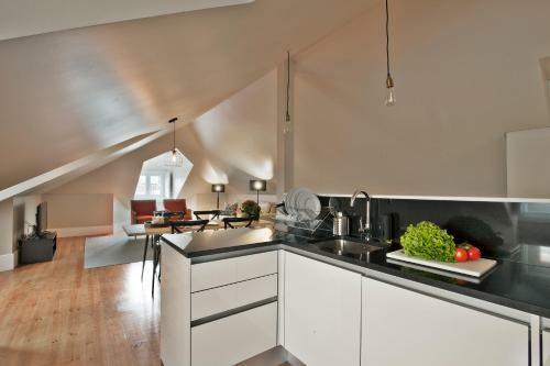 Lisbon Five Stars Apartments Bica