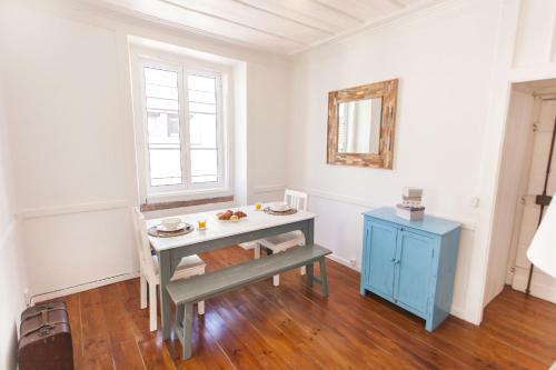Apartamento Lovelystay - Cosy Bairro Alto Duplex
