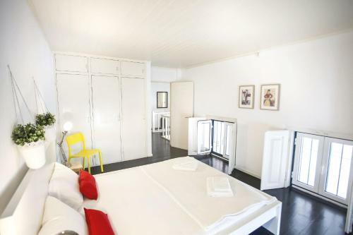 Lovelystay - Castle Hill Apartment