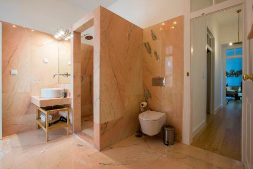 Portas De S�o Bento Apartments