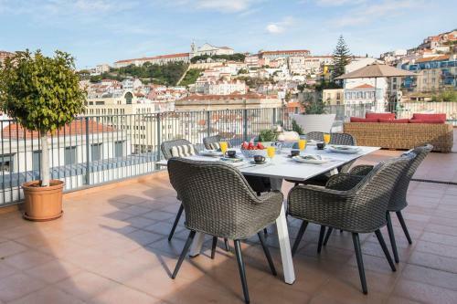 Apartamento Lovelystay - Breathtaking Panorama - Luxurious Penthouse!