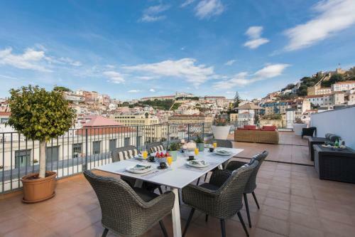 Apartamento Lovelystay - Breathtaking Panorama - Luxurious Penthouse!