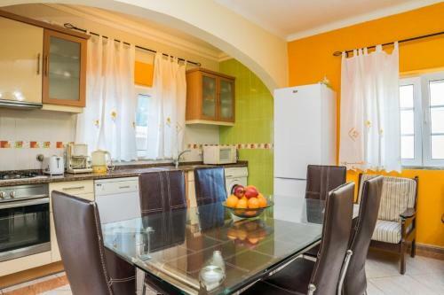 Apartamento T2 Anast�cio Com Vista Piscina