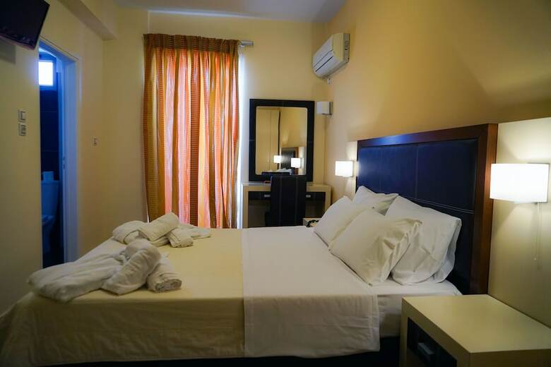 Kokoni Beach Hotel