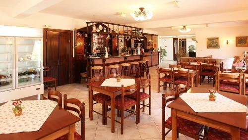 Hotel Fourkos