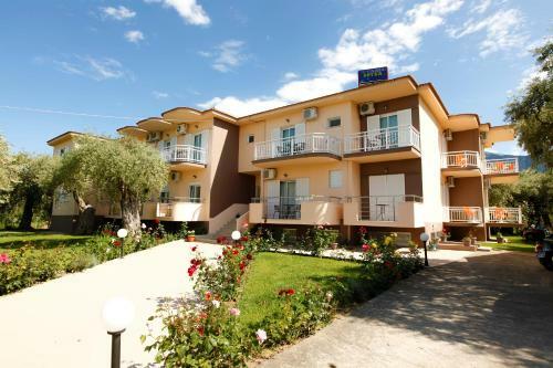 Christa Hotel