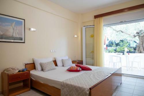 Aparthotel Aristides Hotel