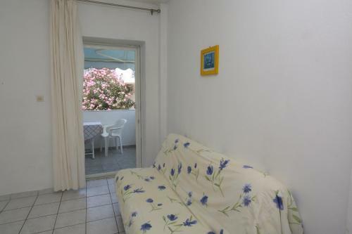Iris Apartments