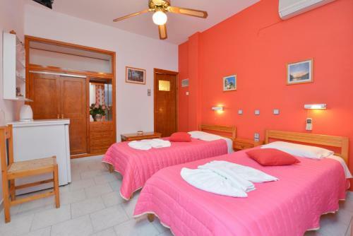 Hostal Meltemi