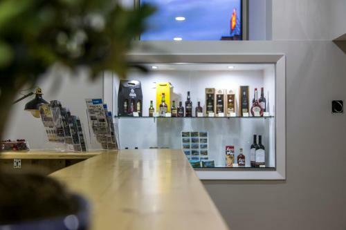 Indouro Hostel & Wine Bar