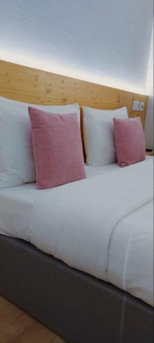 Indouro Hostel & Wine Bar
