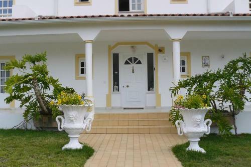Charming Countryside 2-bed Apartment Pool Hotub