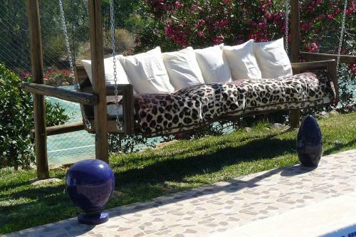 Charming Countryside 2-bed Apartment Pool Hotub