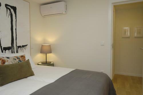 Oporto Wall Apartments