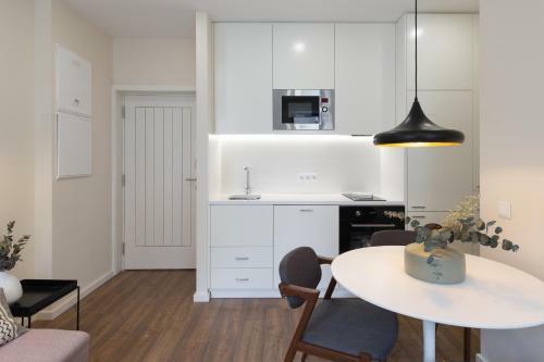 Cosy 1bd Apartment In Central Porto By Guestready - D