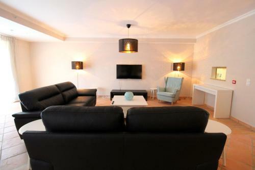 Apartamento Vila Sol Village 'south Sun' By Sapvillas