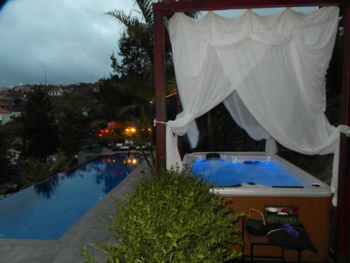 Hostal Dazk Golden Estate