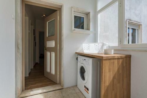 Apartamento Set�bal Typical Home