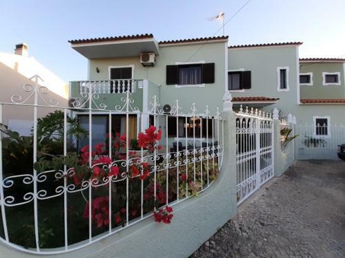 Amazing Villa Messines With Pool