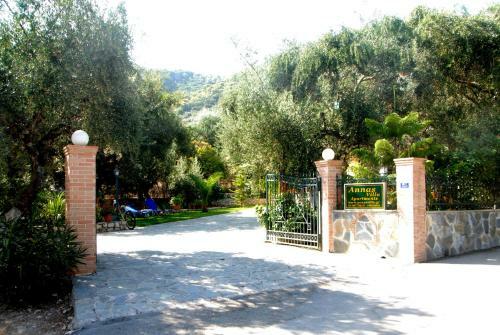 Annas Villa