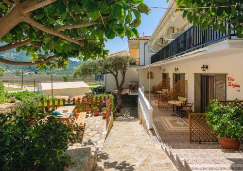 Hostal Villa Regina