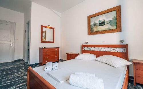 Hostal Meropi Rooms
